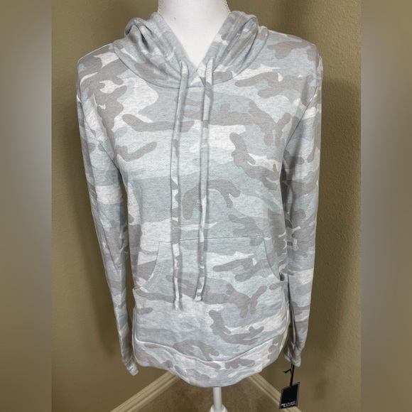 Michael Lauren Tops - NWT Michael Lauren lightweight grey camo hoodie size medium